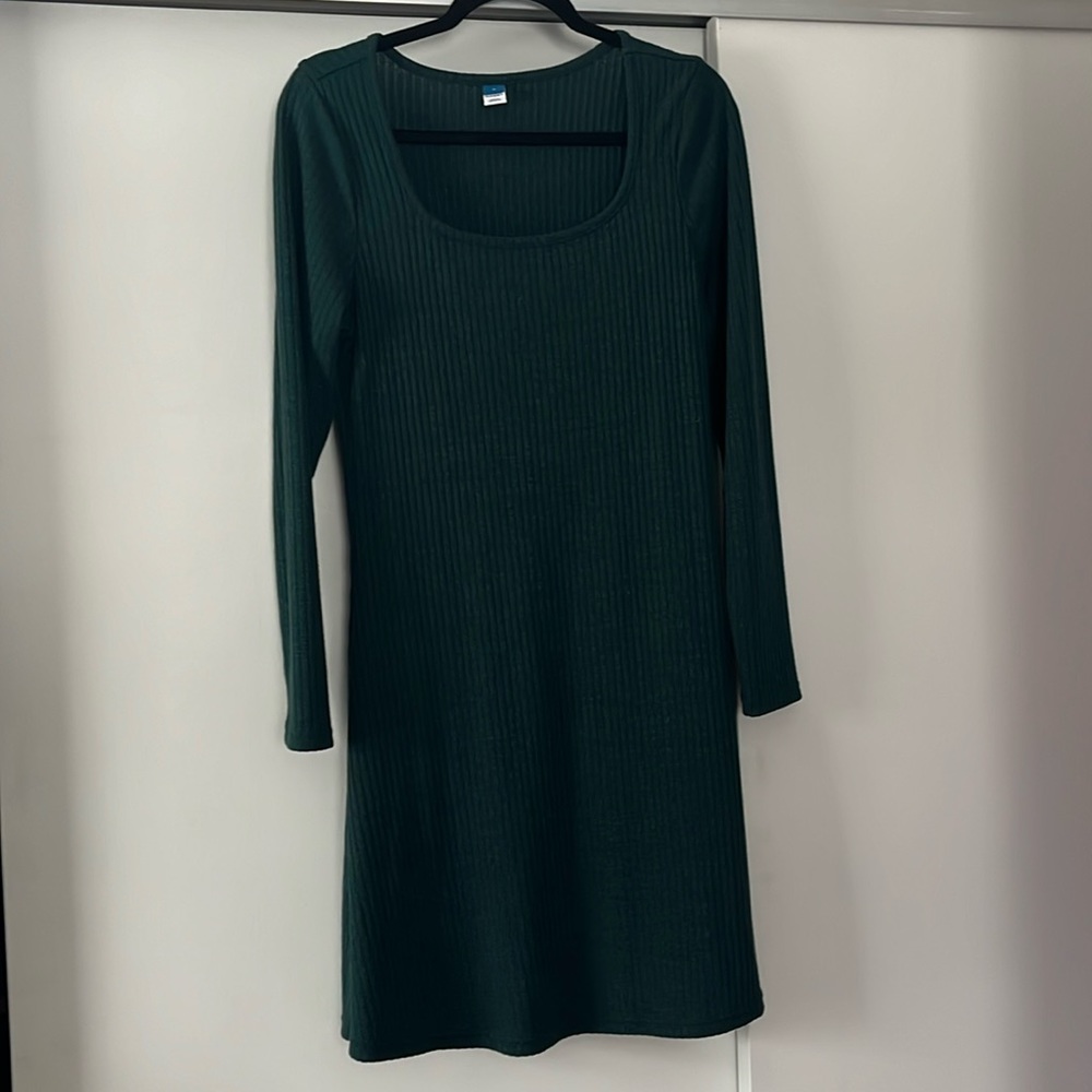 Old Navy medium ribbed dark green long sleeve mini dress EUC